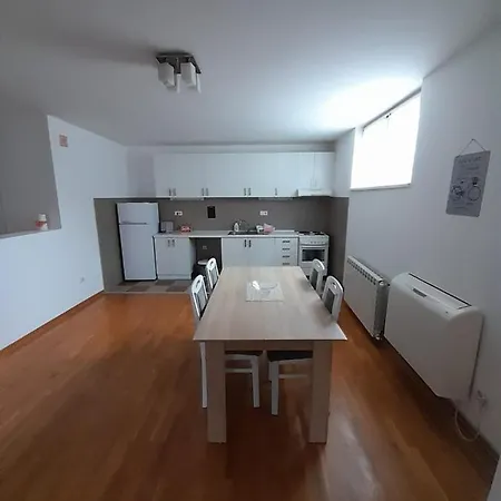 Apartment Ken Surčin Esterno foto
