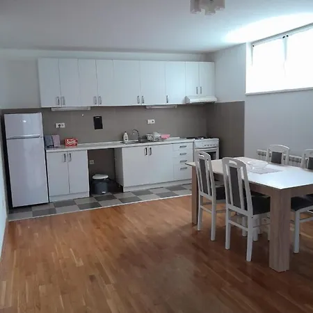 Apartment Ken Surčin Esterno foto