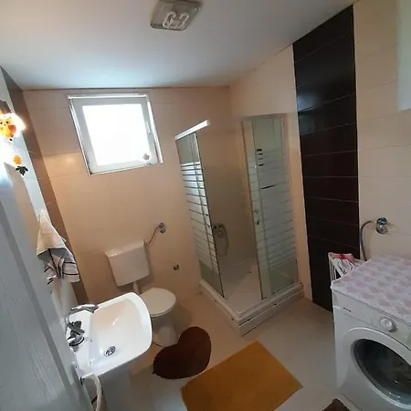 Apartment Ken Surčin Esterno foto