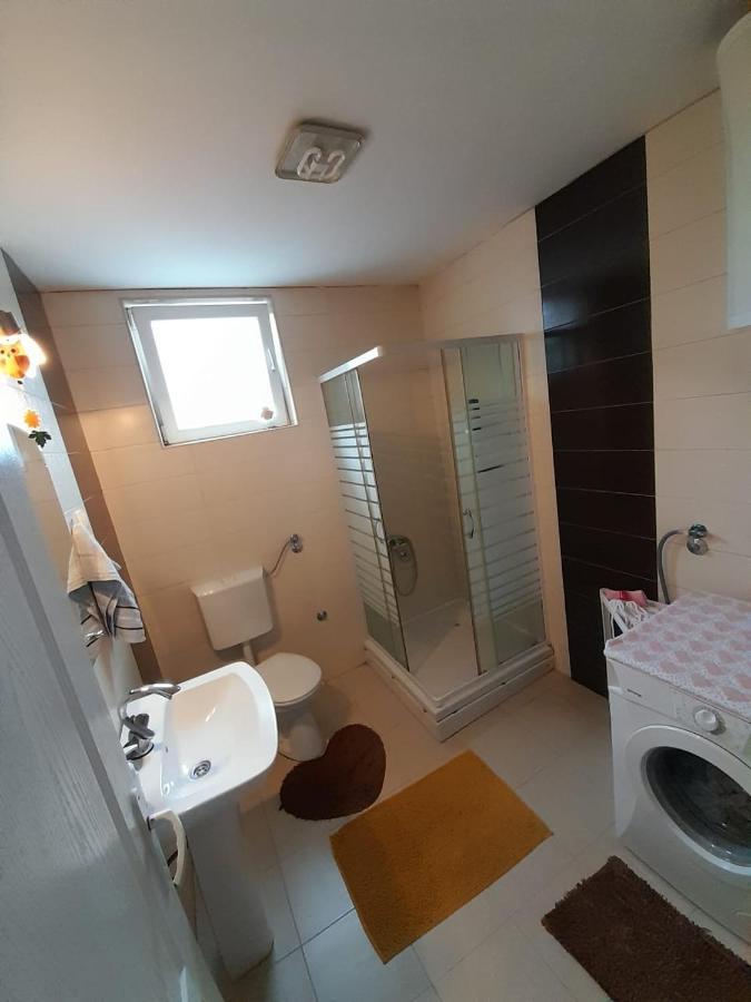Ken Apartment *