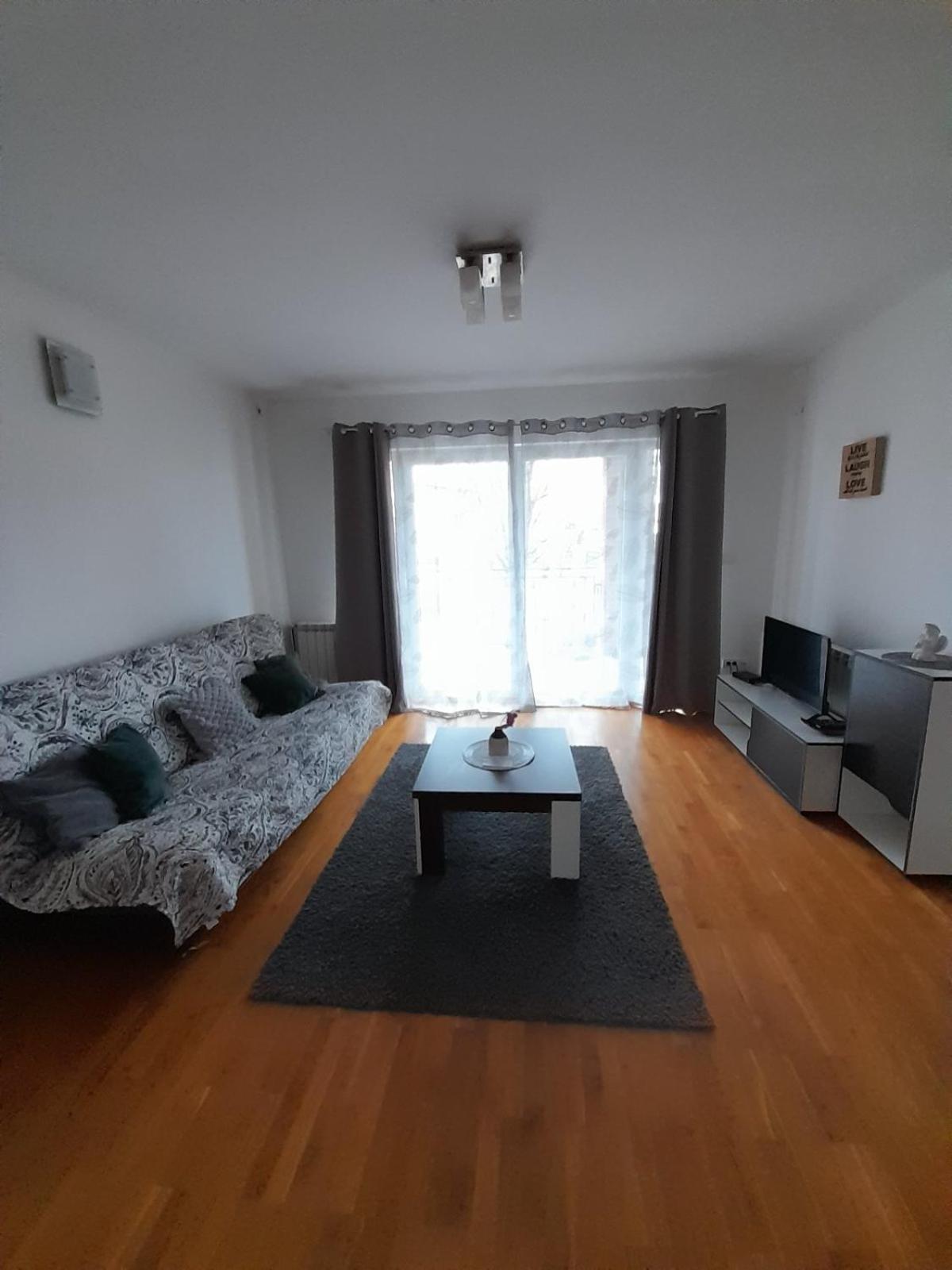 Apartment Ken Surcin